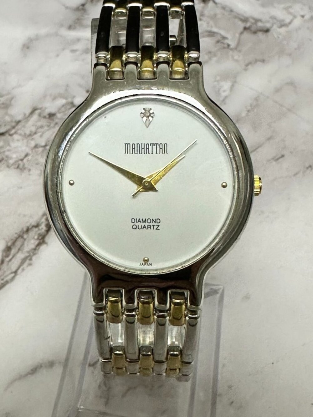 Manhattan Watch Women Two Tone Silver Gold White Dial New Battery 9 Inch
